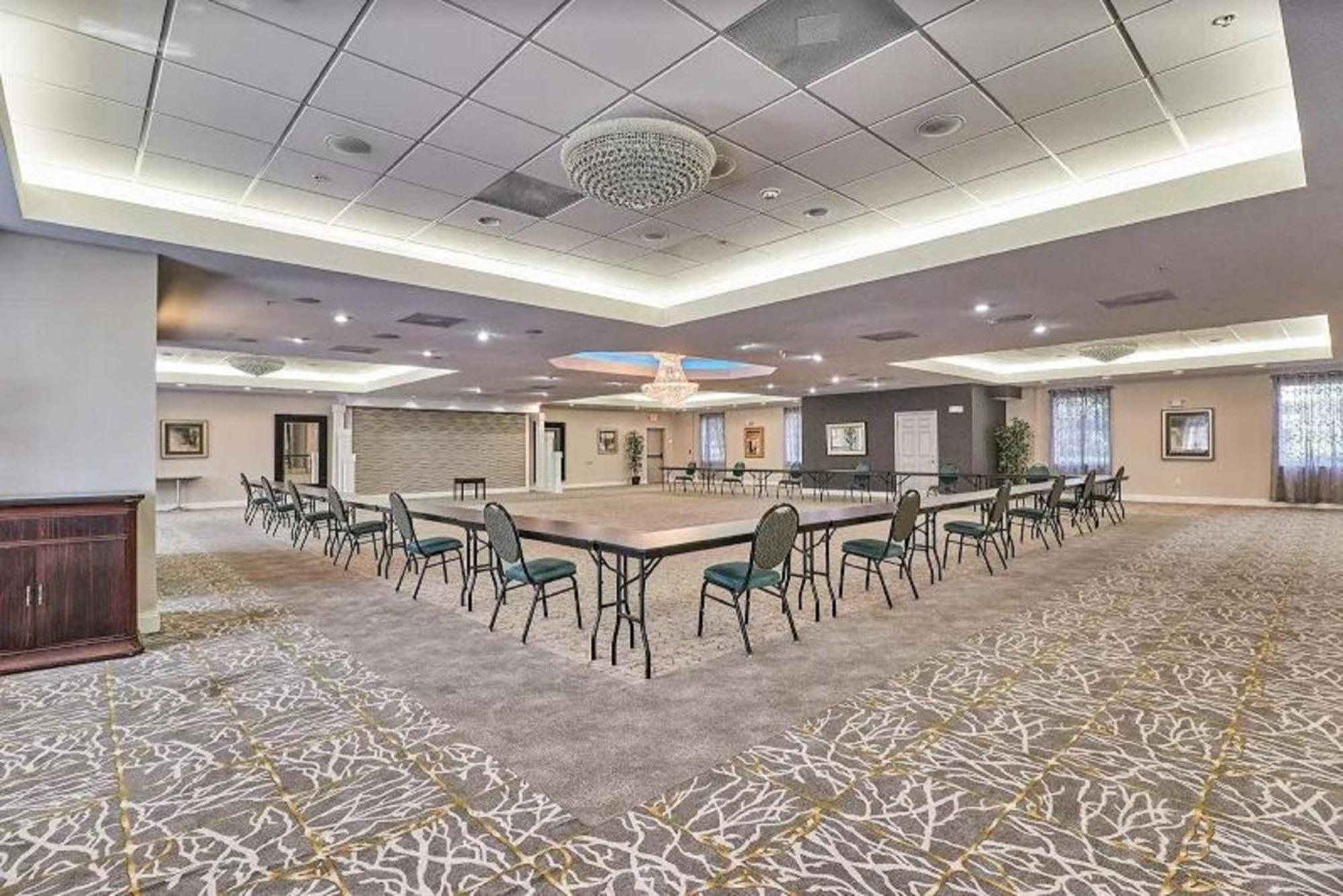 克利尔沃特us19北快捷假日&套房酒店 外观 照片